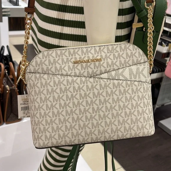 MICHAEL KORS Jet Set Medium Logo Dome Satchel Crossbody XCROSS XBODY
Vanilla - Picture 14 of 16